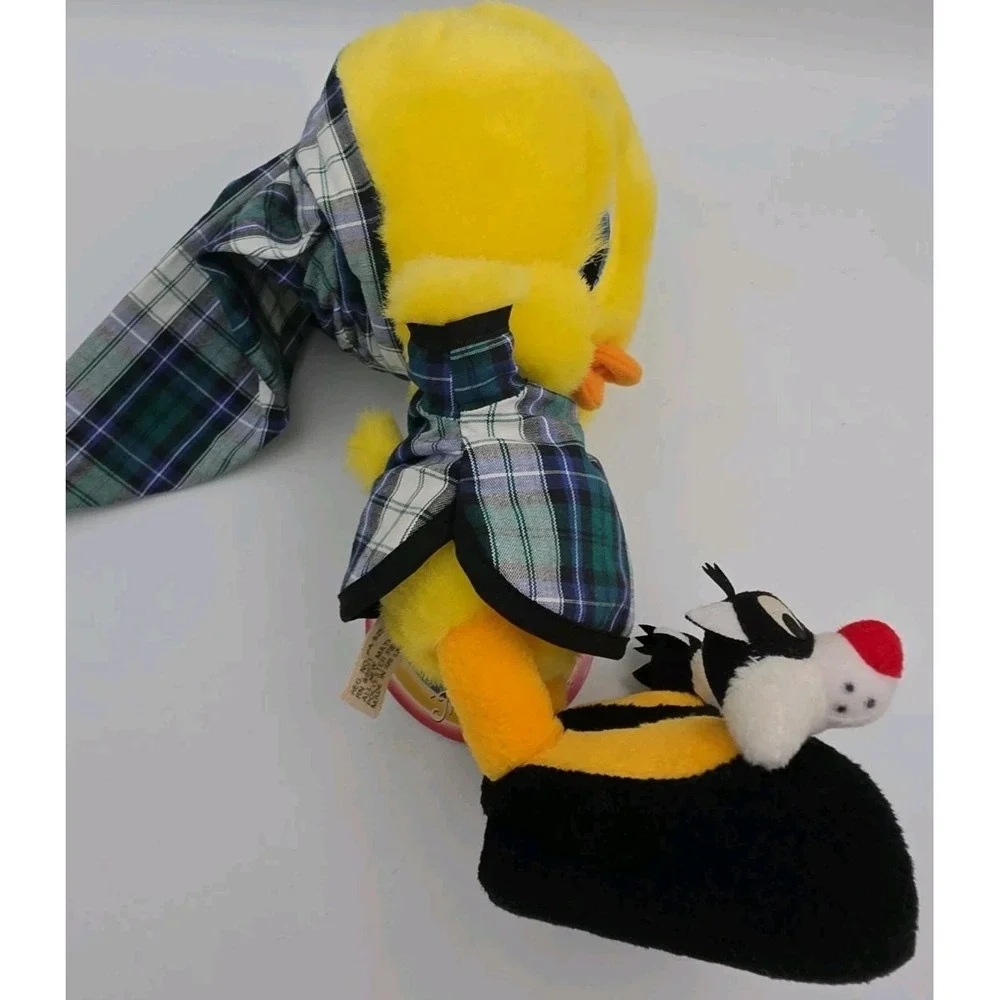 Vintage Tweety Bird Plush Warner Brothers Studio 1995 Bedtime Toy NWT 9